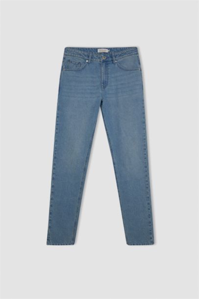 Джинсы Regular Tapered Fit узкого кроя