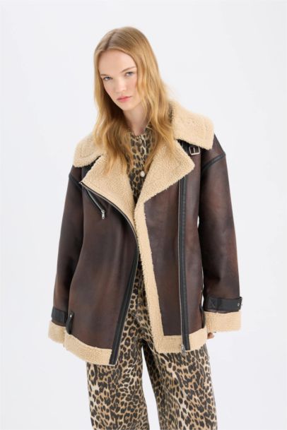 Relax Fit Pelüş Astarlı Mont Kruvaze Yaka Fermuarlı Kemerli