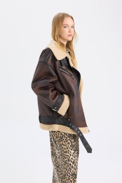 Relax Fit Pelüş Astarlı Mont Kruvaze Yaka Fermuarlı Kemerli