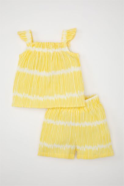 Baby Girl Striped Crinkle Blouse and Shorts 2 Piece Set