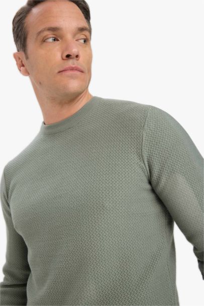 Pull en tricot à col rond Coupe standard