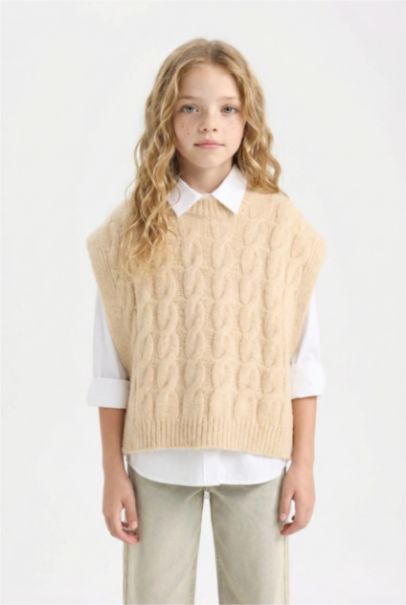Girl Crew Neck Patterned Knit Vest