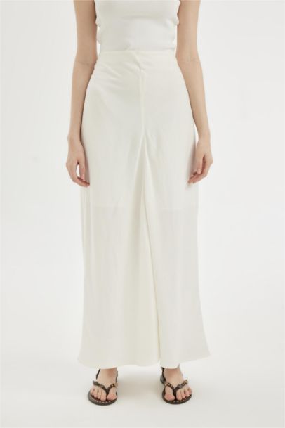 A Cut linen Maxi Skirt