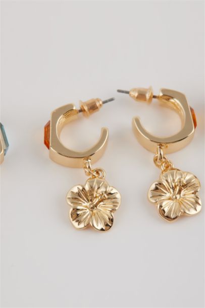 Woman 3 Piece Gold Earrings