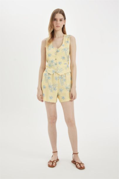 Slim Fit V-Neck Linen Blended Vest