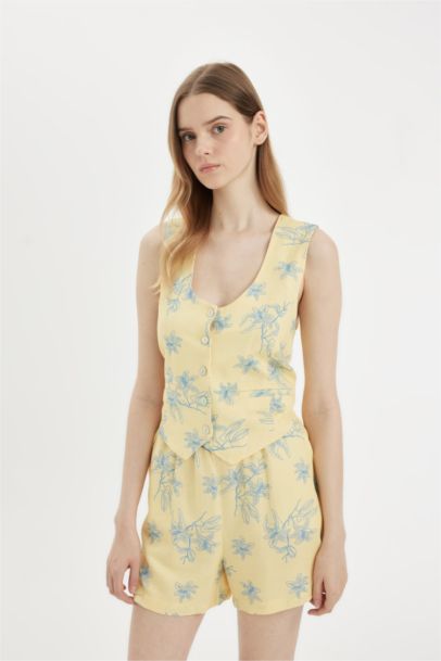 Slim Fit V-Neck Linen Blended Vest