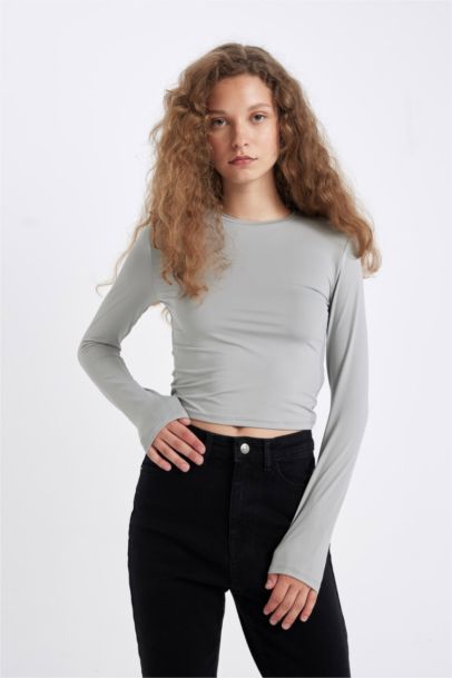 Fitted Vücuda Oturan Bisiklet Yaka Basic Düz Uzun Kollu Tişört