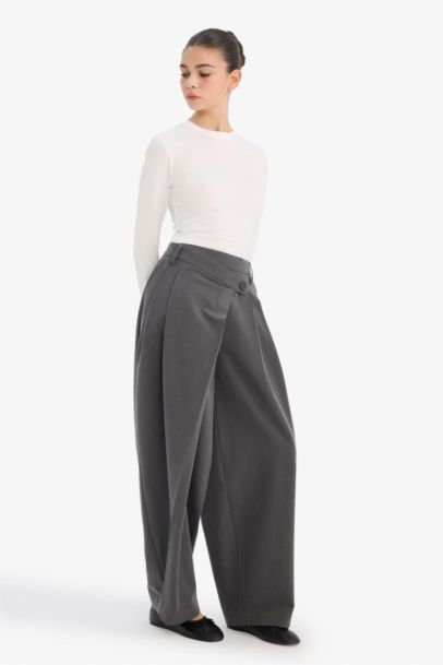 تيشيرت كم طويل سليم فيت برقبة مستديرة