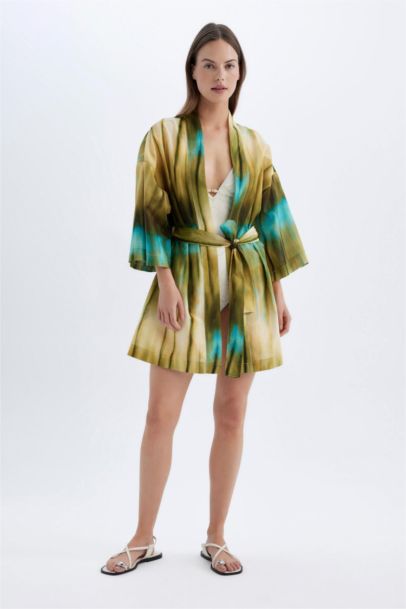 كيمونو بحر قطن قصة عادية