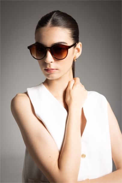 Kadın Yuvarlak Güneş Gözlüğü