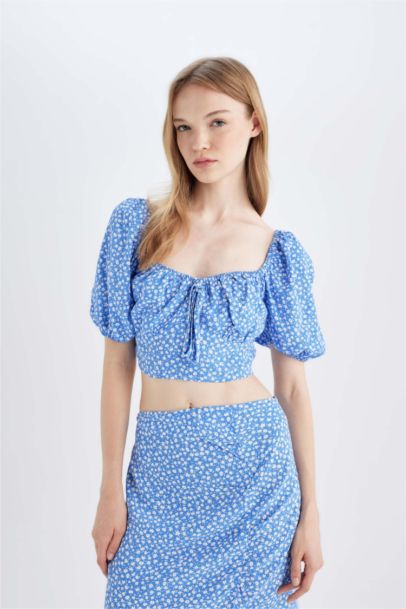 Slim Fit Round Collar Printed Short Sleeve Blouse