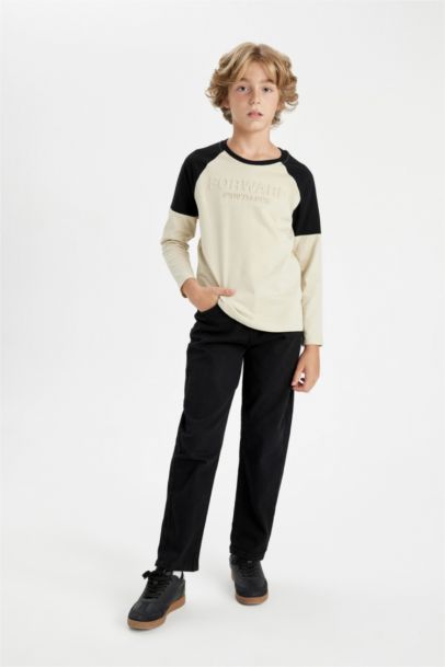 Boy Oversize Fit Crew Neck Long Sleeve T-Shirt