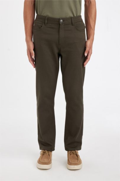 بنطرون سادة بيزك برجا عادي وجيب