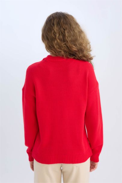 Christmas Themed Zippered Pullover