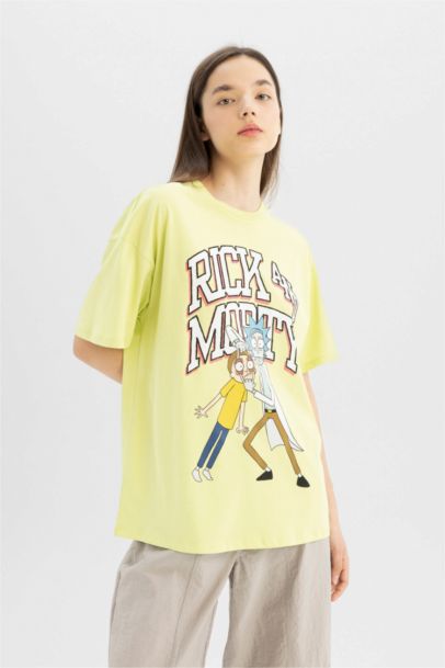 Rick and Morty Oversize Fit Crew Neck T-Shirt