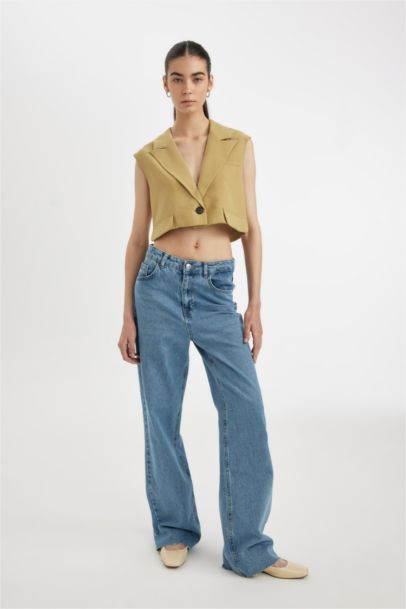 يلك بليزر كروب