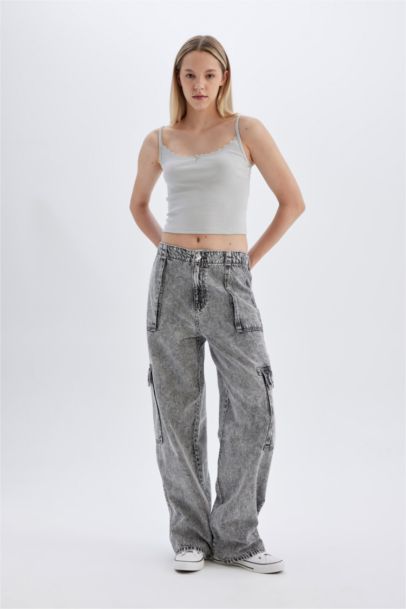 Fitted Dar Kesim Kare Yaka Fitilli Kaşkorse Askılı Atlet