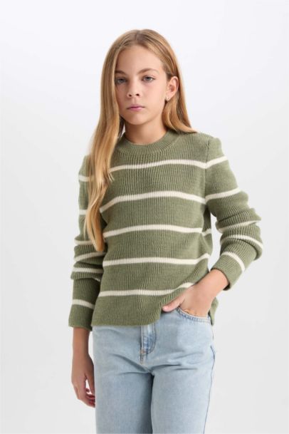 بلوفر بناتي سليم فيت برقبة مستديرة