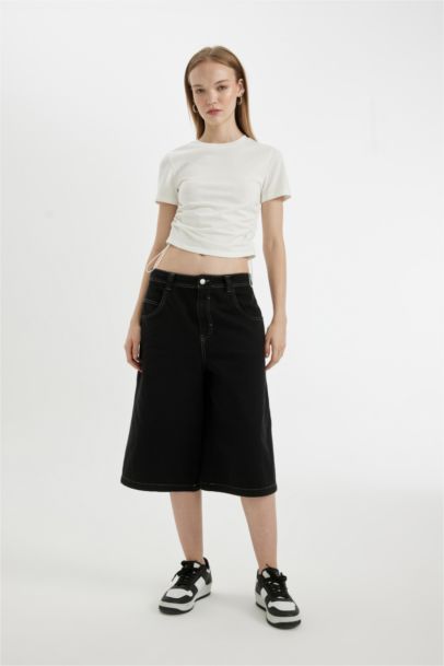 Fitted Short Sleeve T-Shirt