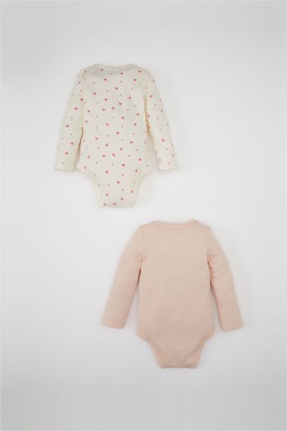 سالوبيت بيبي بناتي حديثي الولادة بطبعة قلب - قطعتين