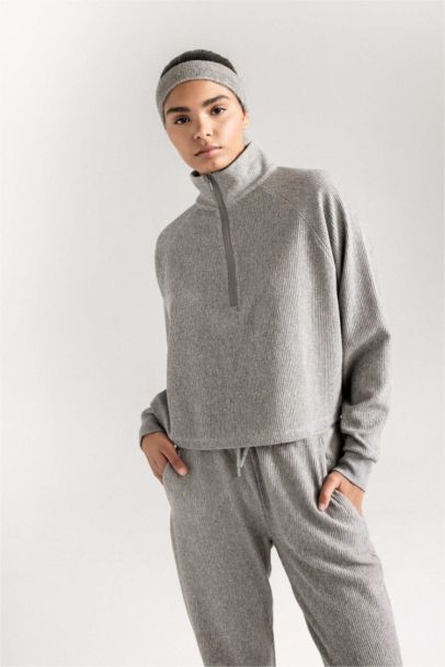 DeFactoFit Zippered Stand Collar Sports Sweatshirt