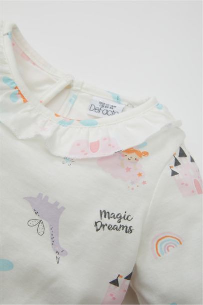 طقم بيجاما بيبي بناتي ممشط قصة عادية - قطعتين