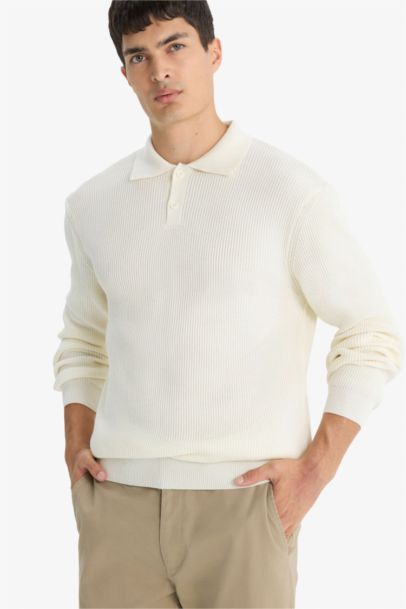 Standart Fit Polo Yaka Düğmeli Triko Kazak