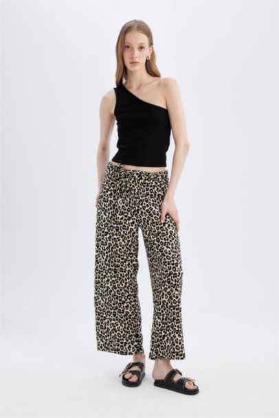 Culotte Fit Wide Leg Capri