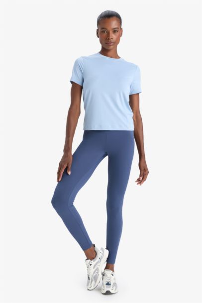 DeFactoFit Standard Fit Crew Neck Basic Sports T-Shirt