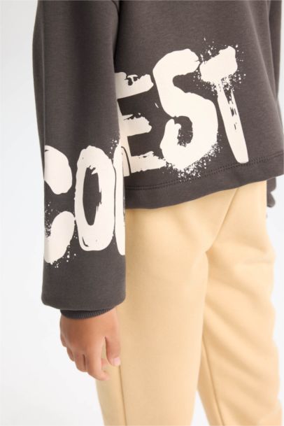 Girl Crew Neck Slogan Printed Thick Fabric Sweatshirt