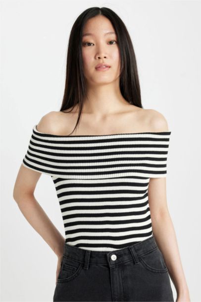 Slim Fit Strapless Ribana Pullover