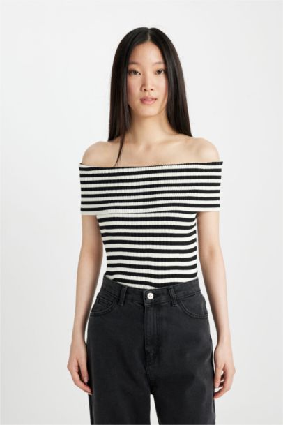 Slim Fit Strapless Ribana Pullover