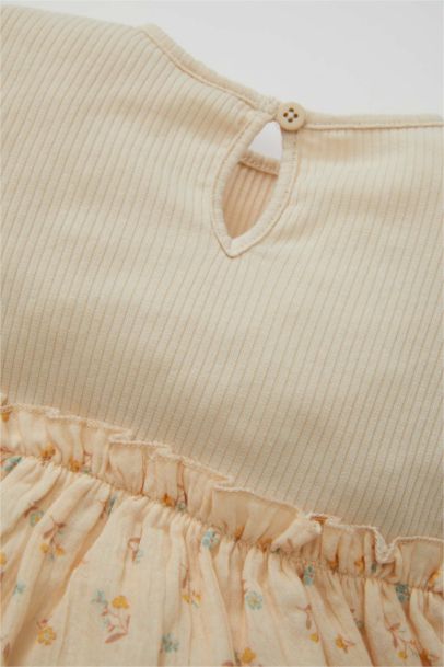 Robe en Tricot à Manches Longues Coupe régulière Col Ras Du Cou