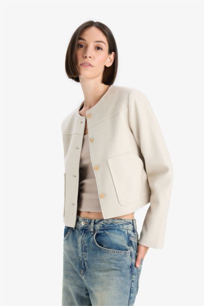 Veste blazer courte à col rond Coupe cropped