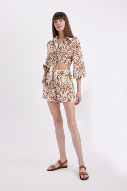 شورت قصير فوال بخصر عالي