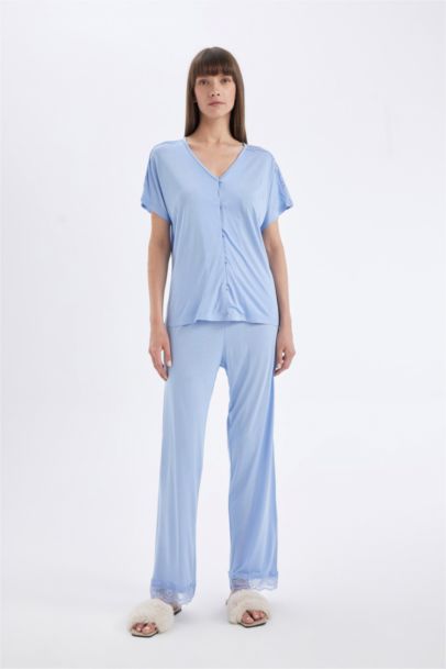 Fall in Love Regular Fit 2 Piece Pajama Set