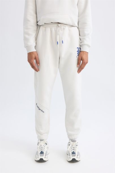 DeFactoFit NBA Brooklyn Nets Standard Fit Thick Jogger Sweatpants