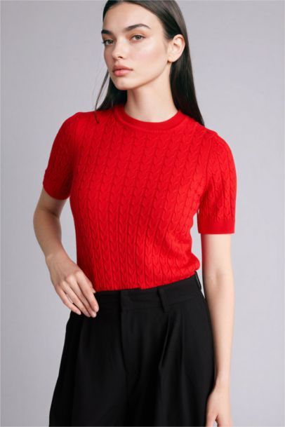 بلوز صوف قصة عادية بياخة مستديرة