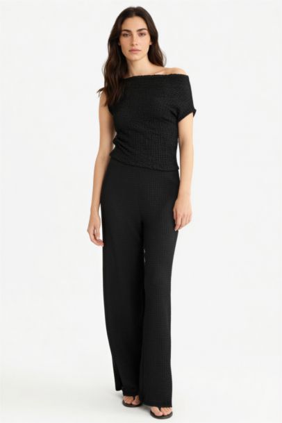 Wide Leg Crepe Trousers