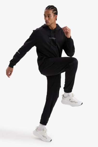 Standard Fit Jogger Sweatpants
