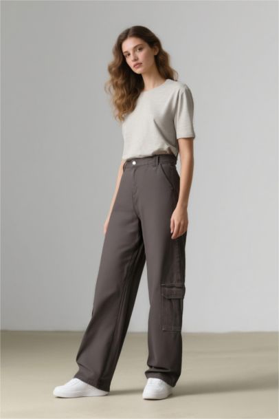 Pantalon Cargo en Gabardine droit à taille normale