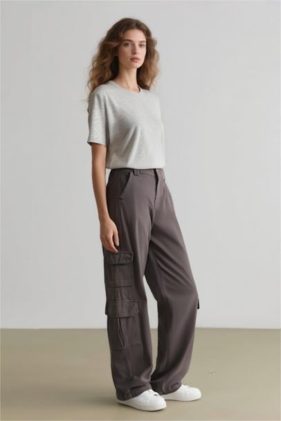 Pantalon Cargo en Gabardine droit à taille normale