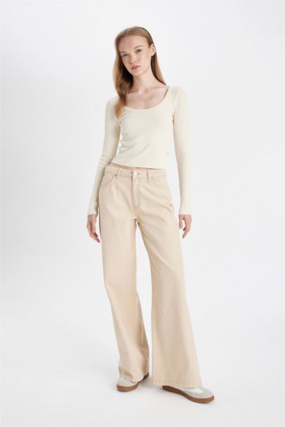 Pantalon en Gabardıne à jambes larges