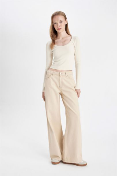 Pantalon en Gabardıne à jambes larges