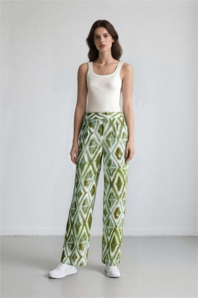 Relax Fit Pocketed Wide Leg Crinkle Viscose Trousers