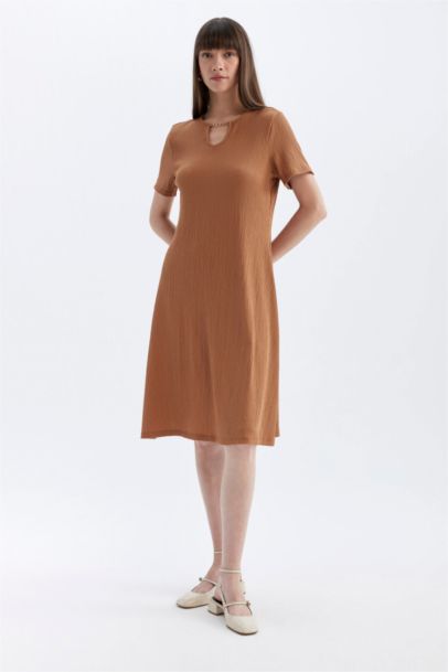 Regular Fit Crew Neck Wrap Midi Dress