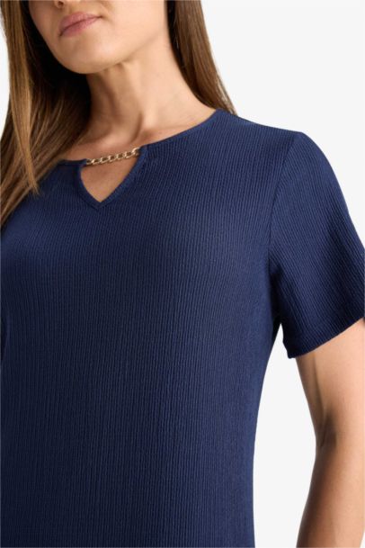 Regular Fit Open Neck Basic Crepe Midi Dress