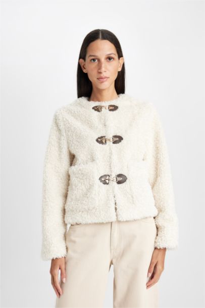 Regular Fit Crew Neck Buttoned Plush Jacket