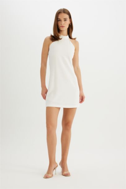 A Kesim Halter Yaka Krep Kolsuz Beyaz Mini Abiye Elbise