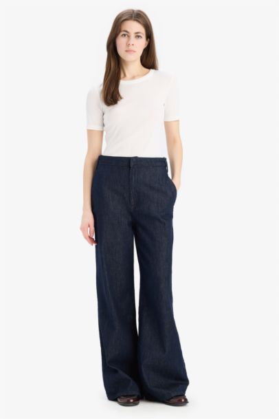 تيشيرت نص كم سليم عادي برقبة مستديرة